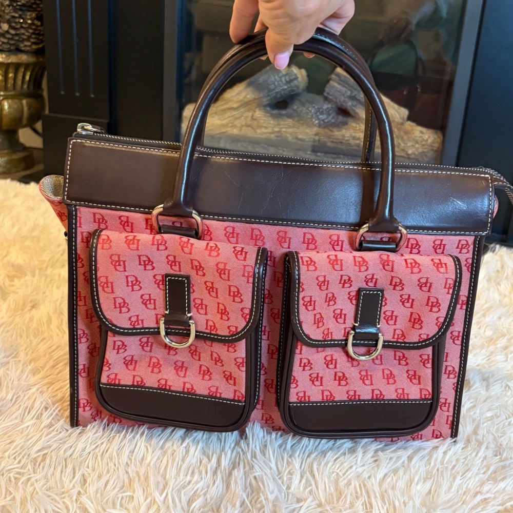 Vintage Dooney & Bourke DB Monogram Purse Bag Top Handle Pink Red Leather‎ Trim